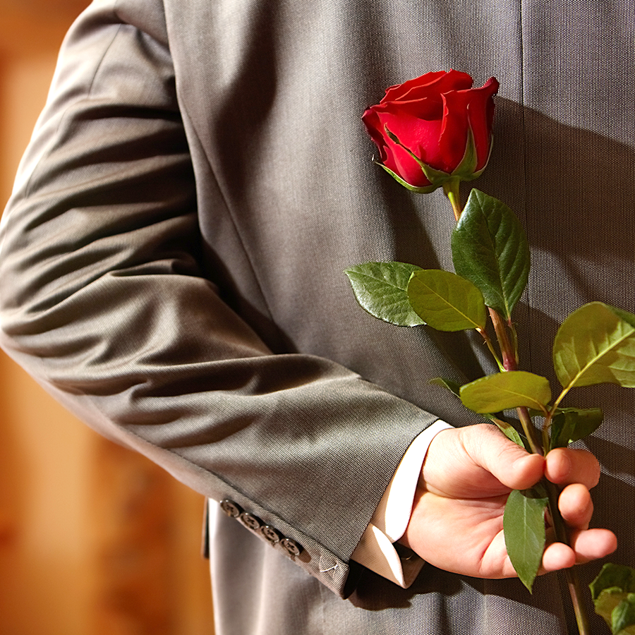 Post First Date Flowers The 18 Best Flowers To Bring For A First Date