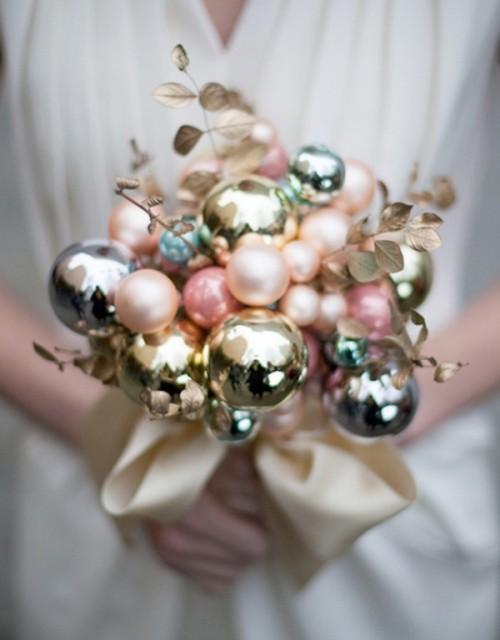 40-unique-and-non-traditional-wedding-bouquets-1-500x640