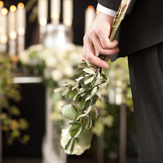 How to Choose Condolence Flowers