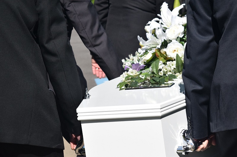 How to Choose a Funeral Wreath: Practical Guide